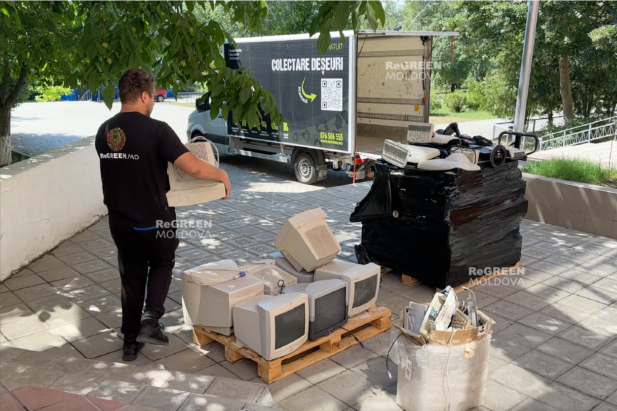 Colectare deșeuri electrice și electronice de la instituții | ReGREEN Moldova